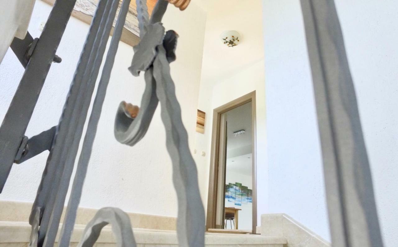 Apartment Sunshine, Sunrise, Sunset Kaštela Exterior foto